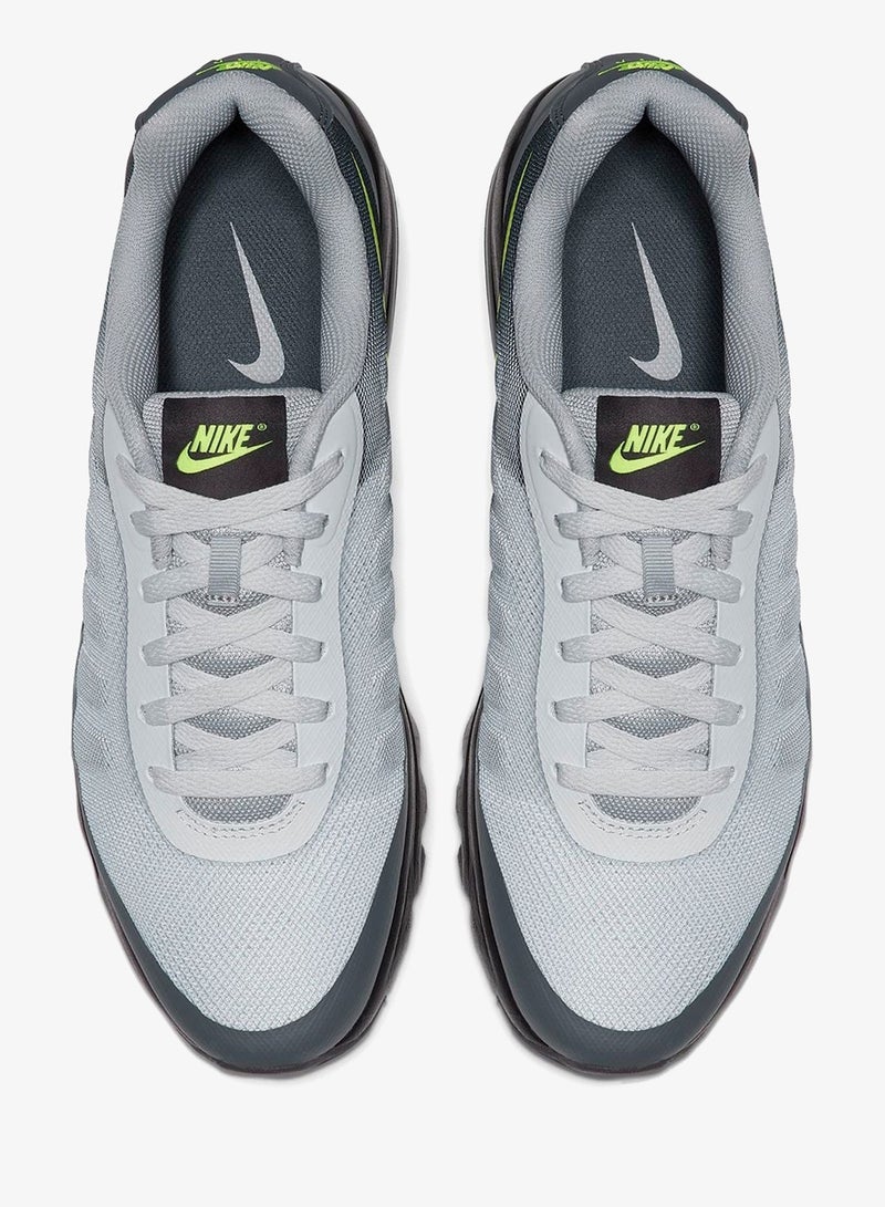 Air Max Invigor