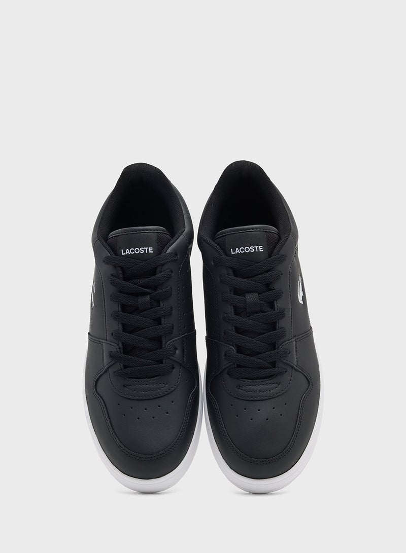Court Low Top Sneakers
