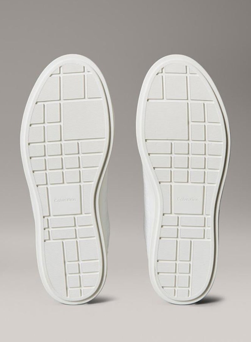 Casual Low Top Sneakers