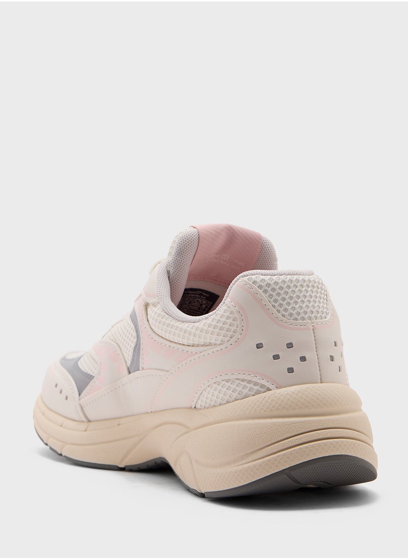 ARCHIVE'25 TRAINERS