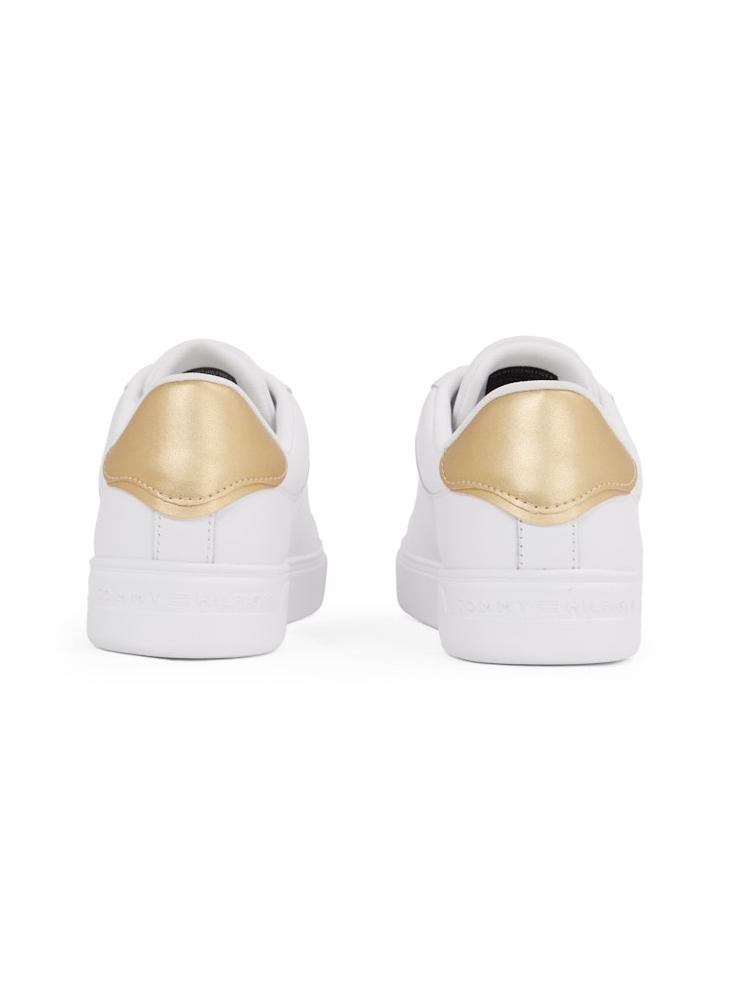 Logo Detail Lace Up Low Top Sneakers