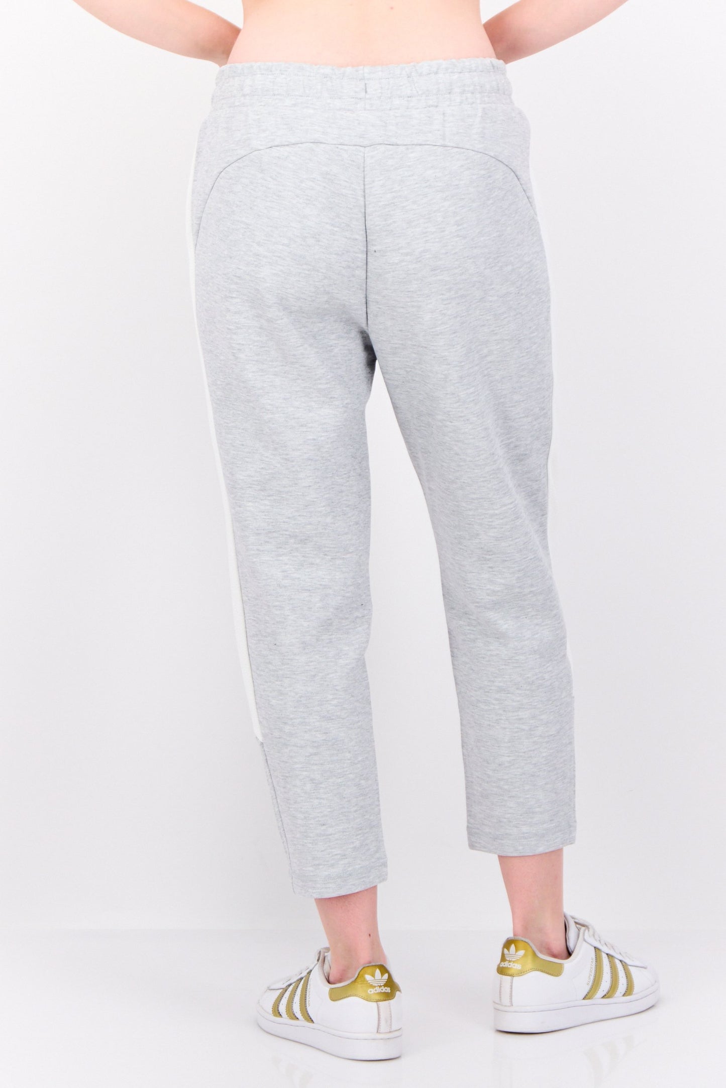 Women Sportswear Fit Outdoor Sweatpants, Grey/White