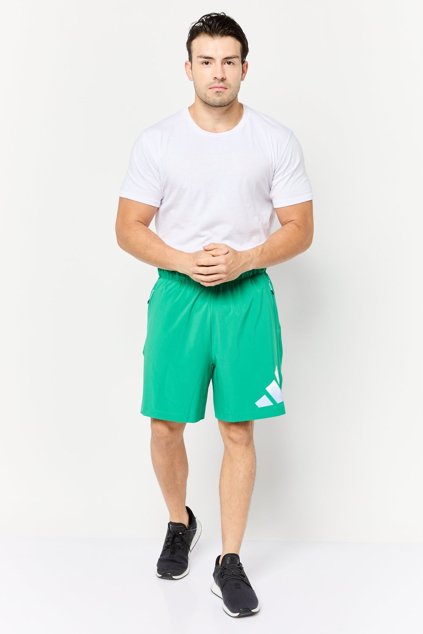 Men Sportswear Fit 7 Inseam Training Short, Green