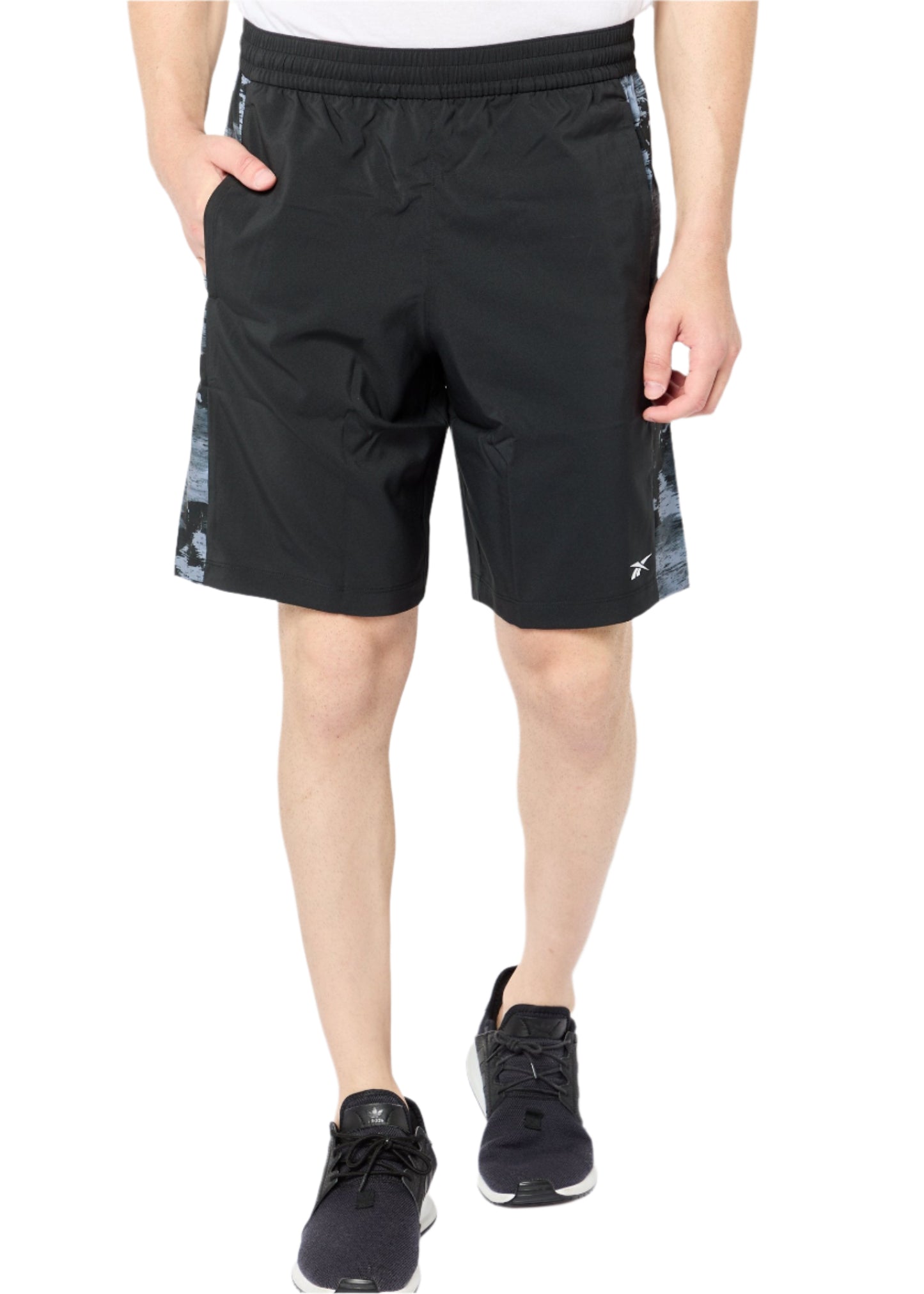 Men Sportswear Fit Training Shorts, Black
