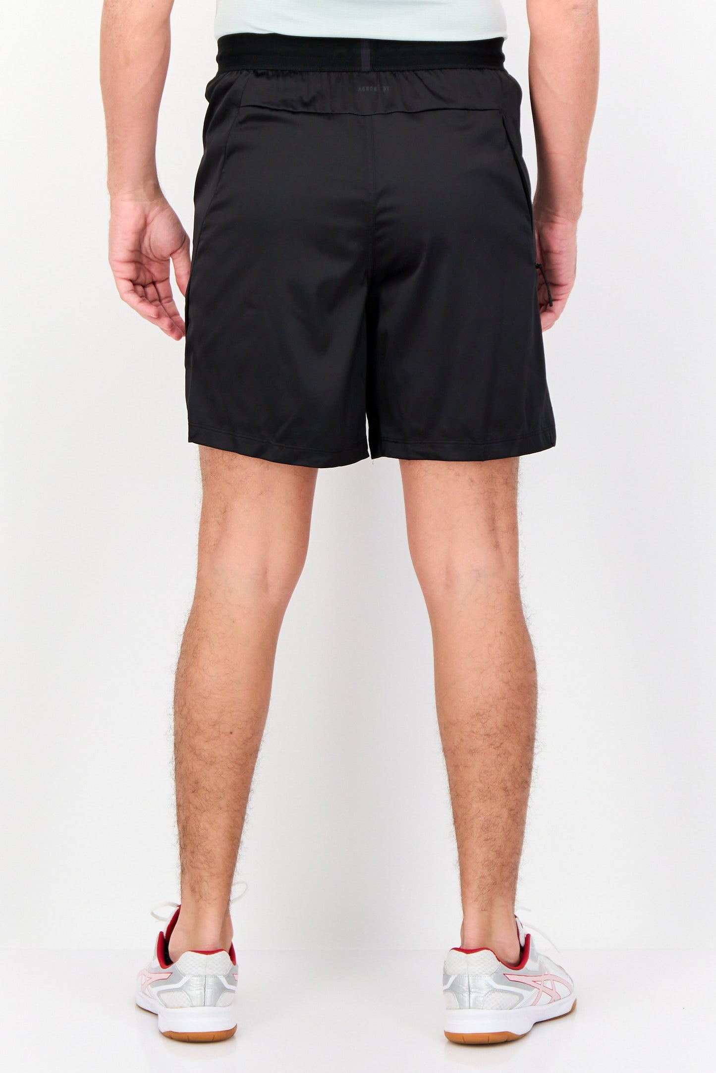 Men Regular Fit 7 Inseam Training Shorts, Black