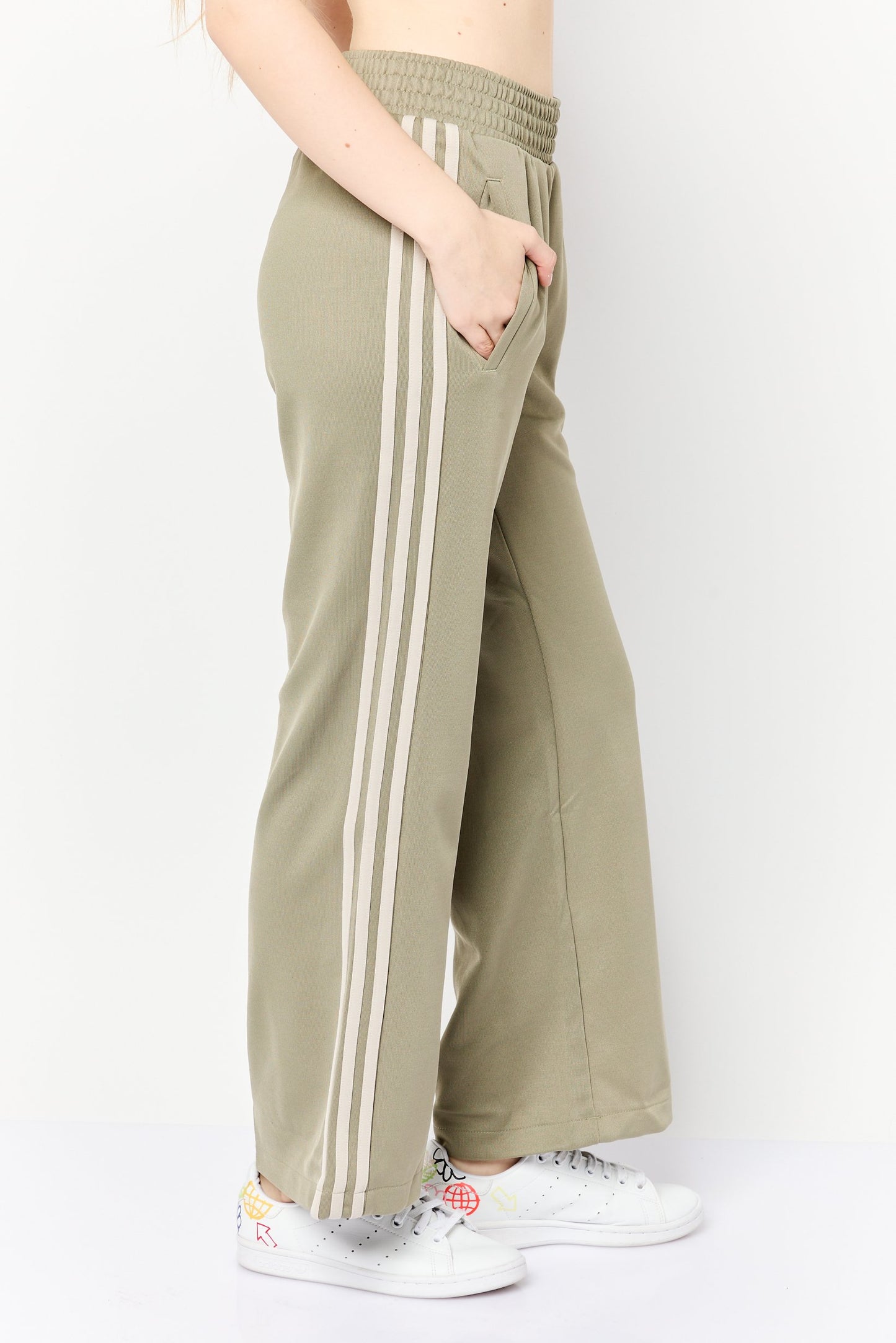 Women Sportswear Fit Drawstring Training Track Pants, Olive