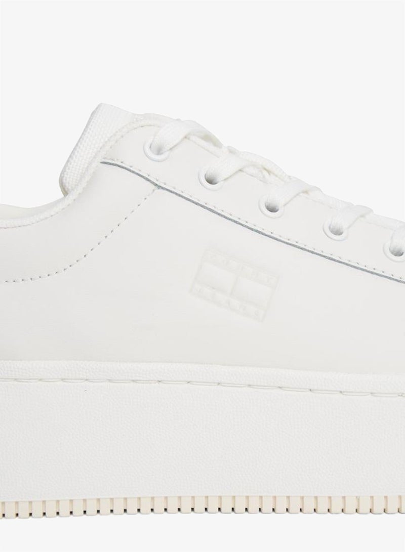 Flatform Pearlized Sneaker