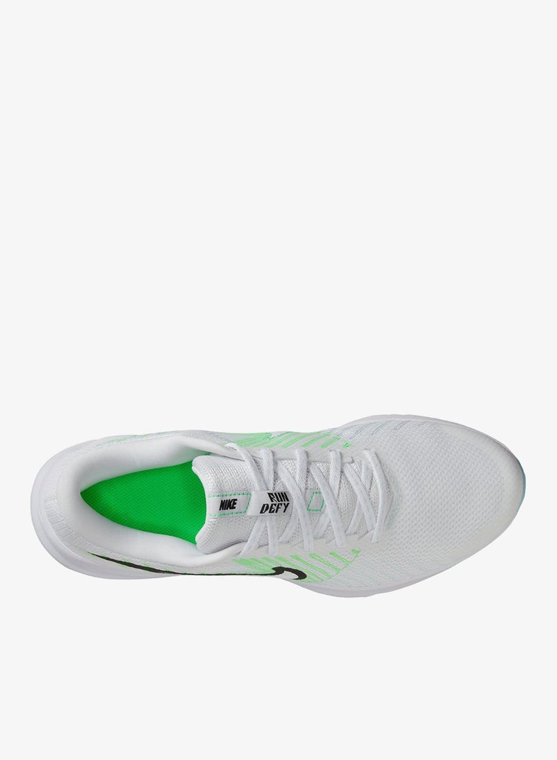 Nike RUN DEFY Sneakers for Men - White / Black / Glacier