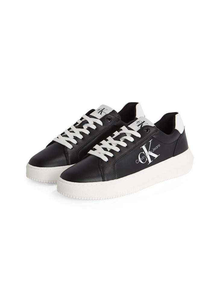 Chunky Lace Ups Sneaker