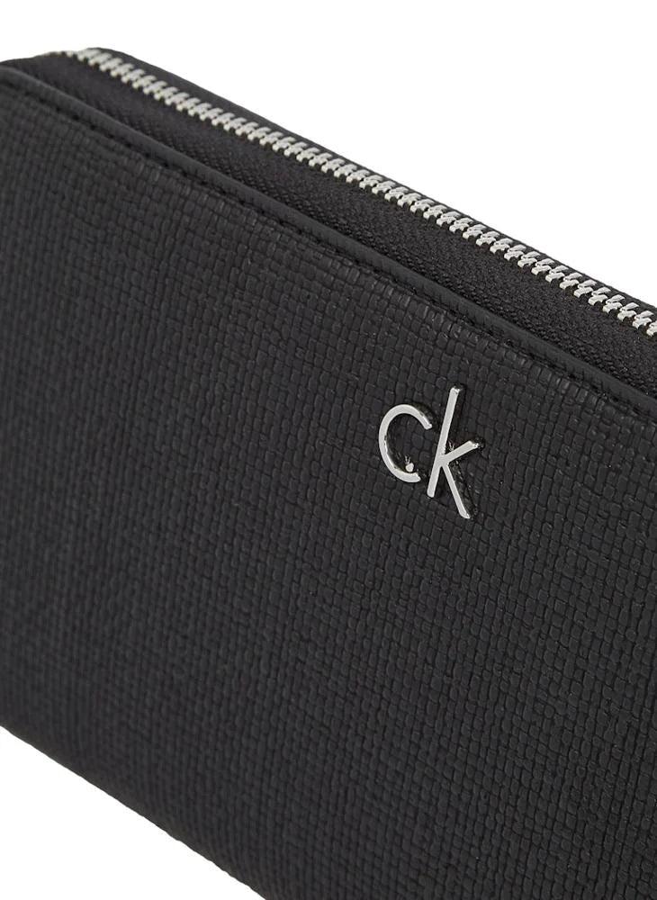 Daily Zip Around Wallet