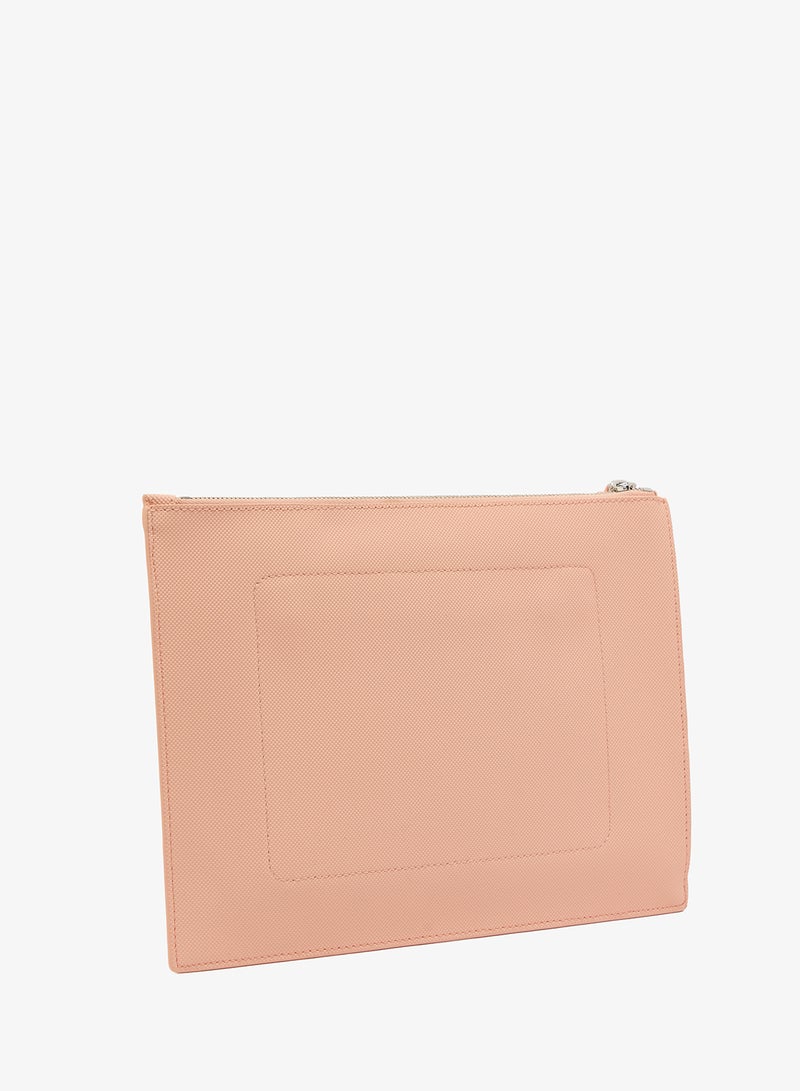 Core Essentials Clutch