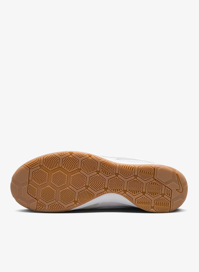 Nike Gato