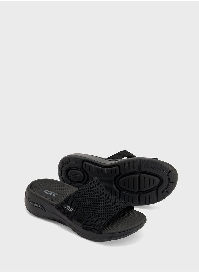 Go Walk Arch Fit