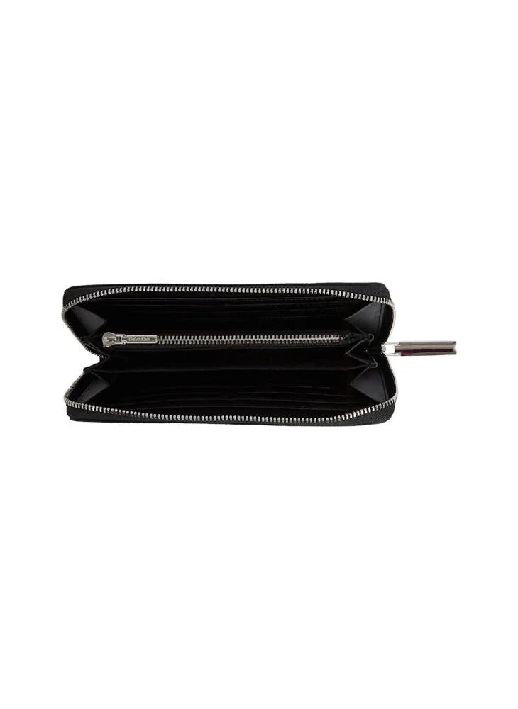 Daily Zip Around Wallet