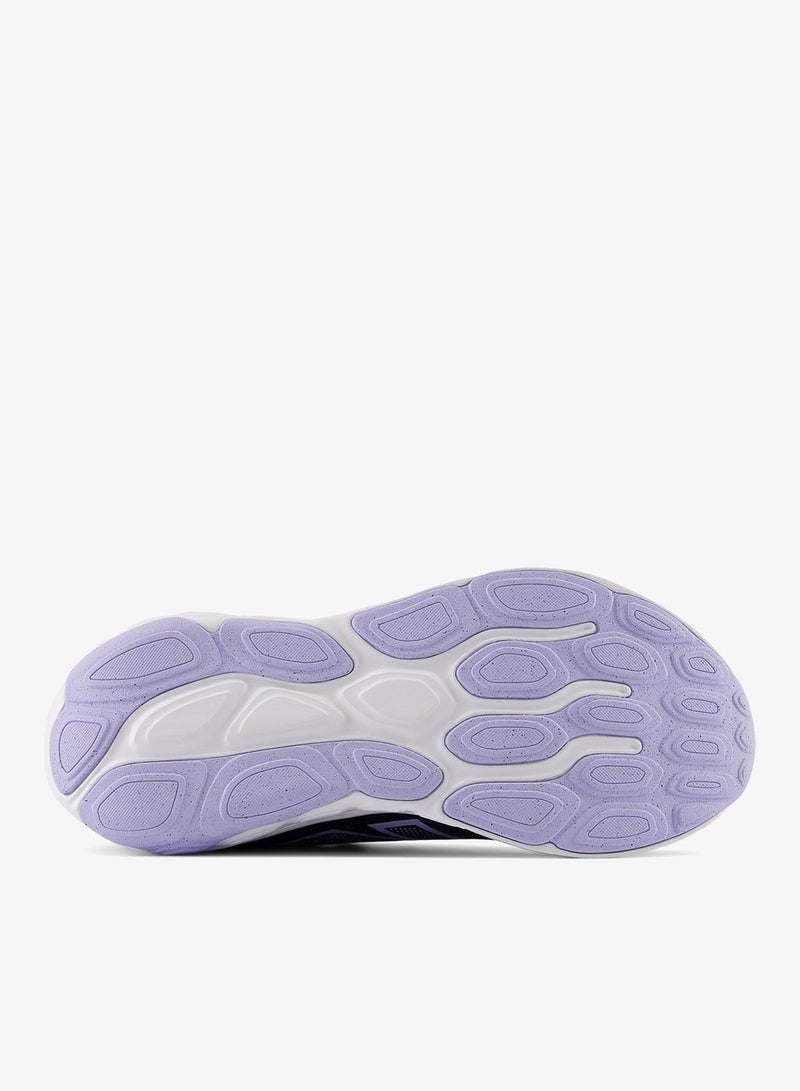 460 V4