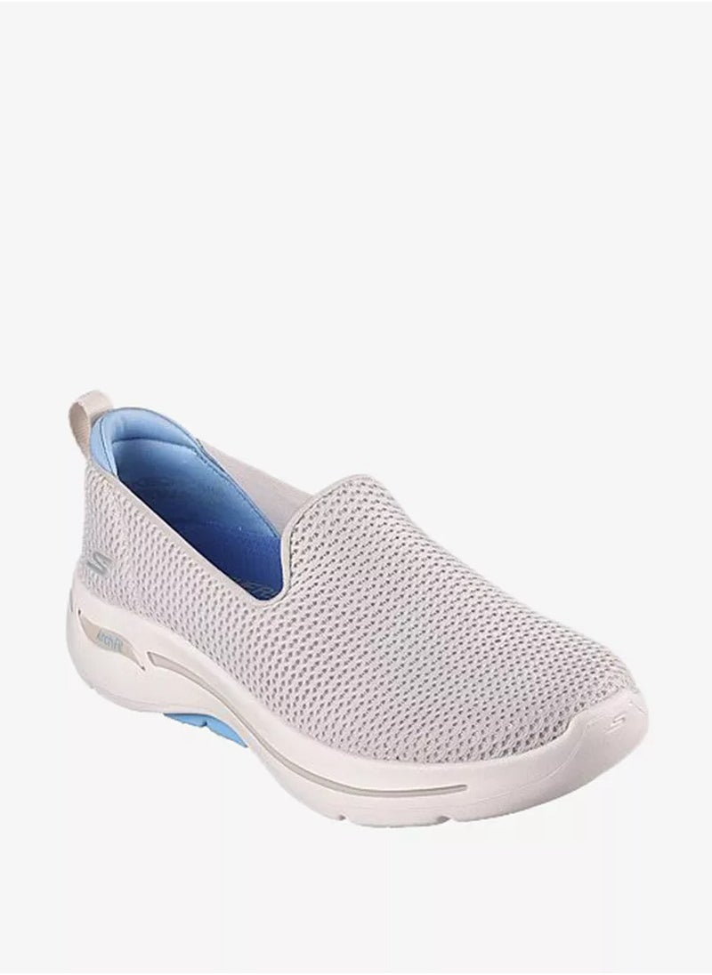 GO WALK ARCH FIT