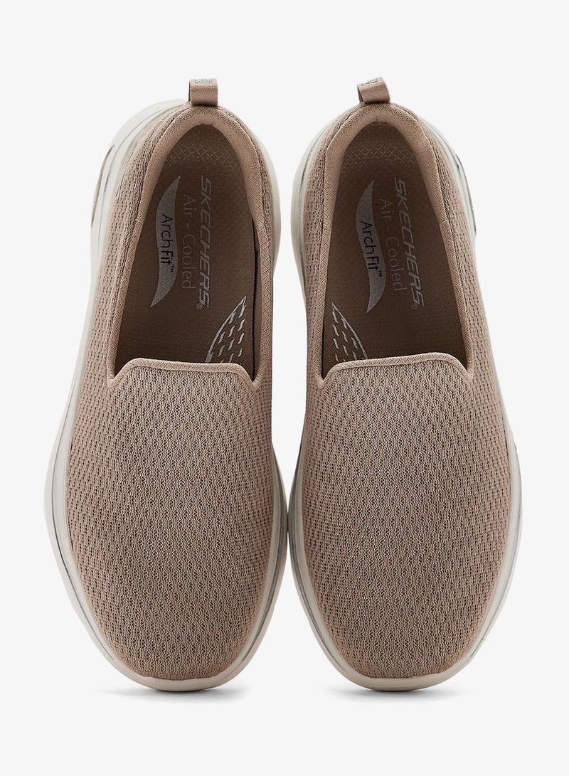 Go Walk Arch Fit 2.0