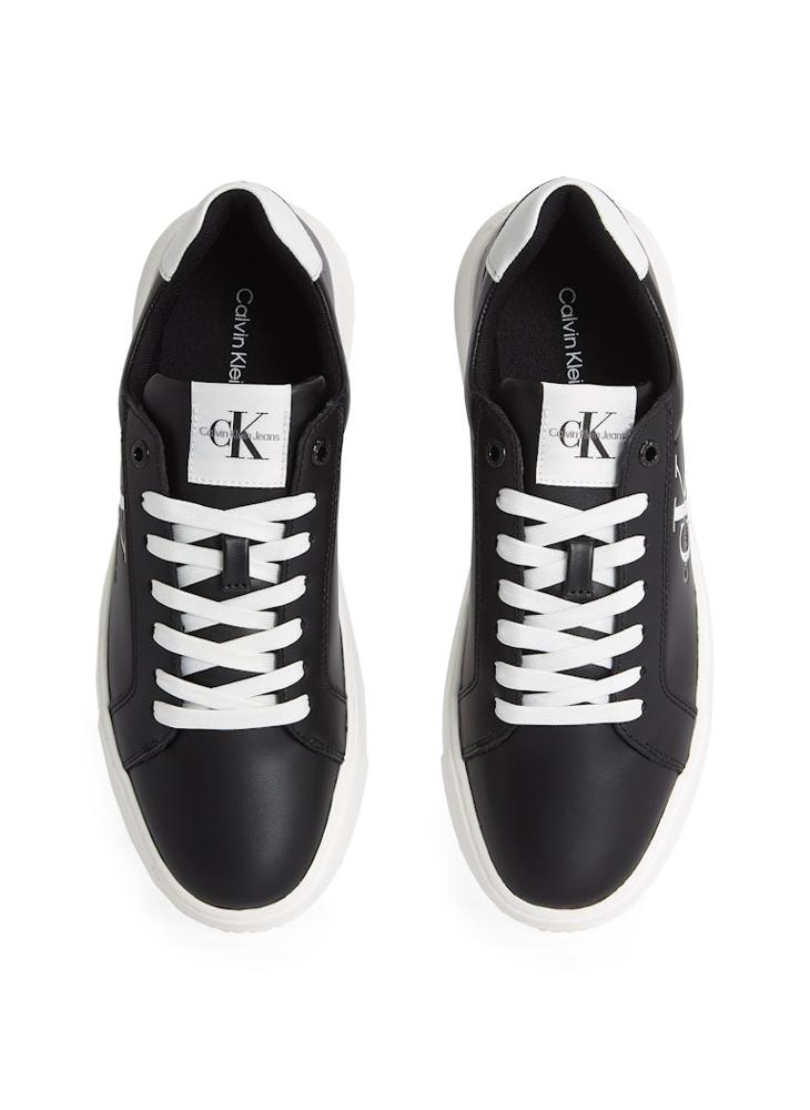 Chunky Lace Ups Sneaker