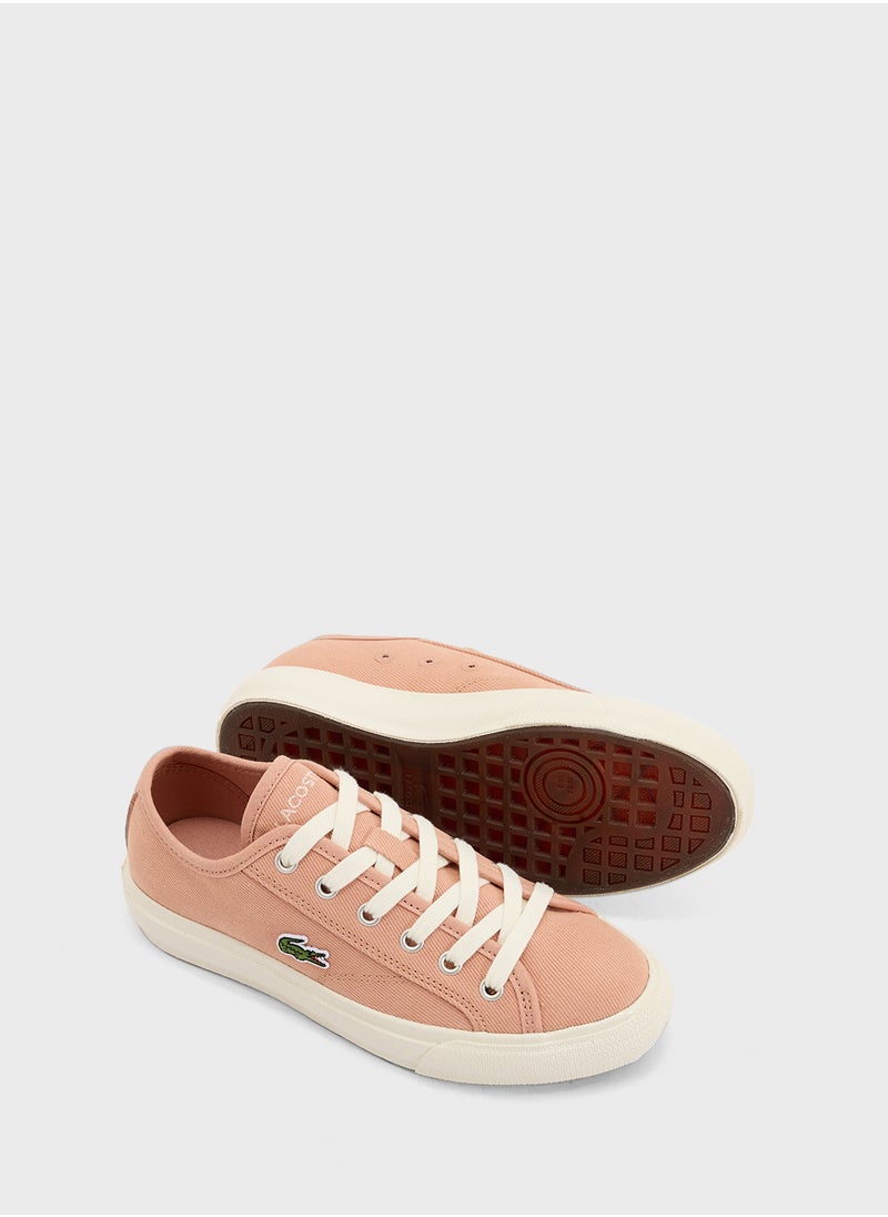 Vulcanized Backcourt Low Top Sneakers