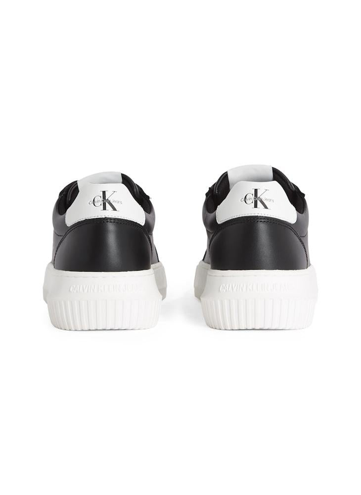 Chunky Lace Ups Sneaker