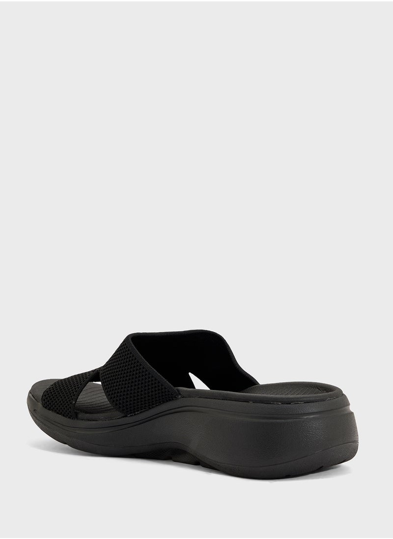 Go Walk Arch Fit