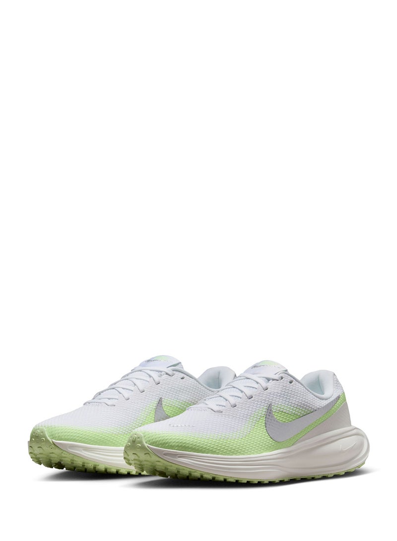 Nike Revolution 8
