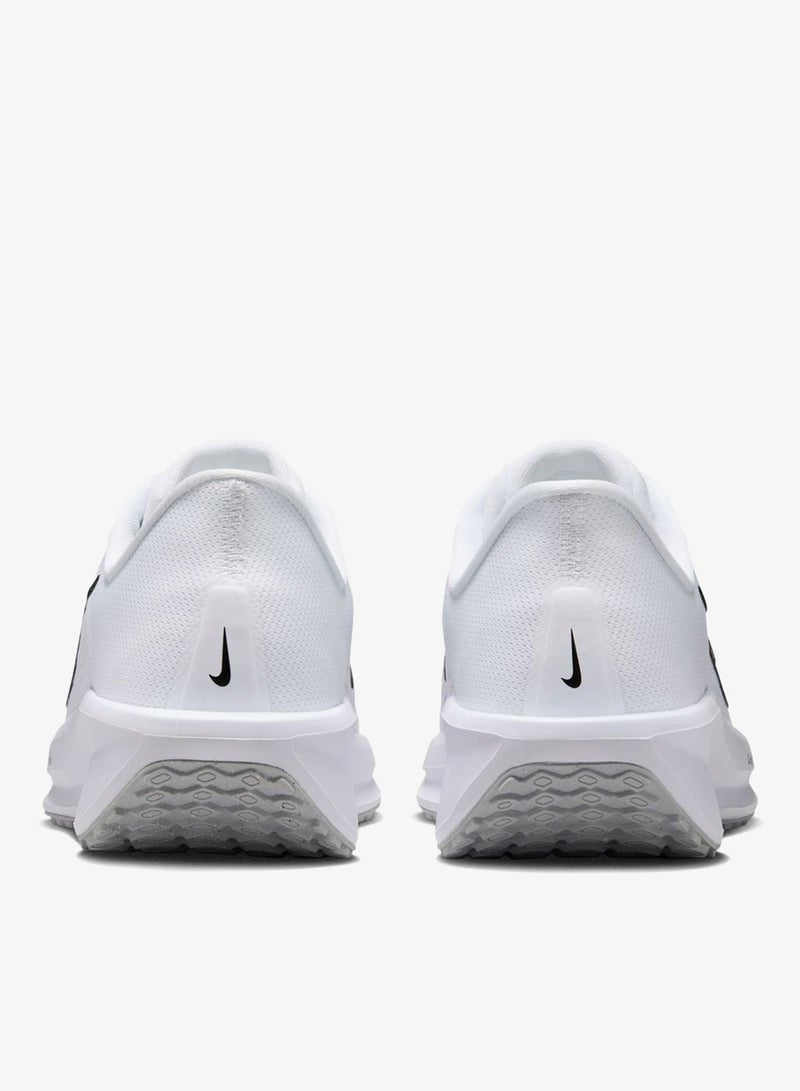 Nike Quest 6