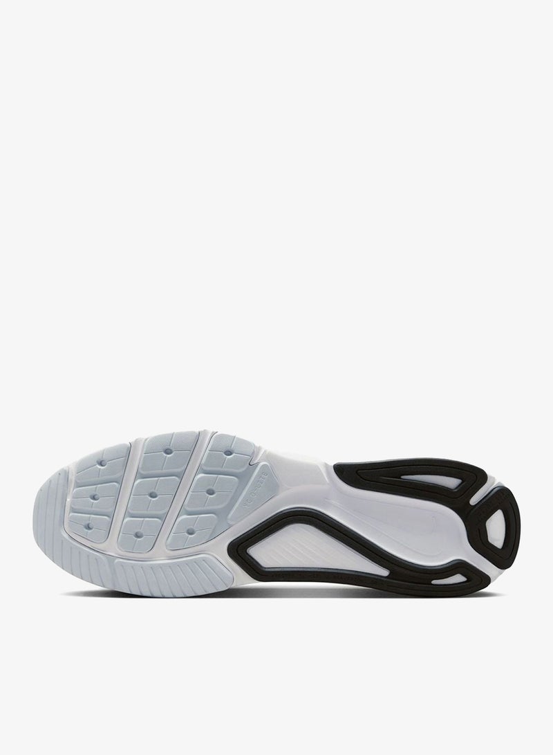 Nike Structure 26