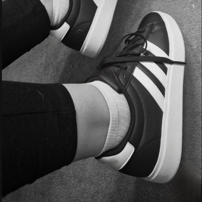 Women's Sneakers