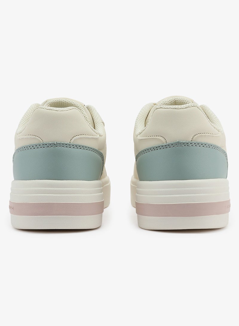 Women's Beige Low-Top Sneakers - Lightweight Modern Design Shoes for All-Day Comfort