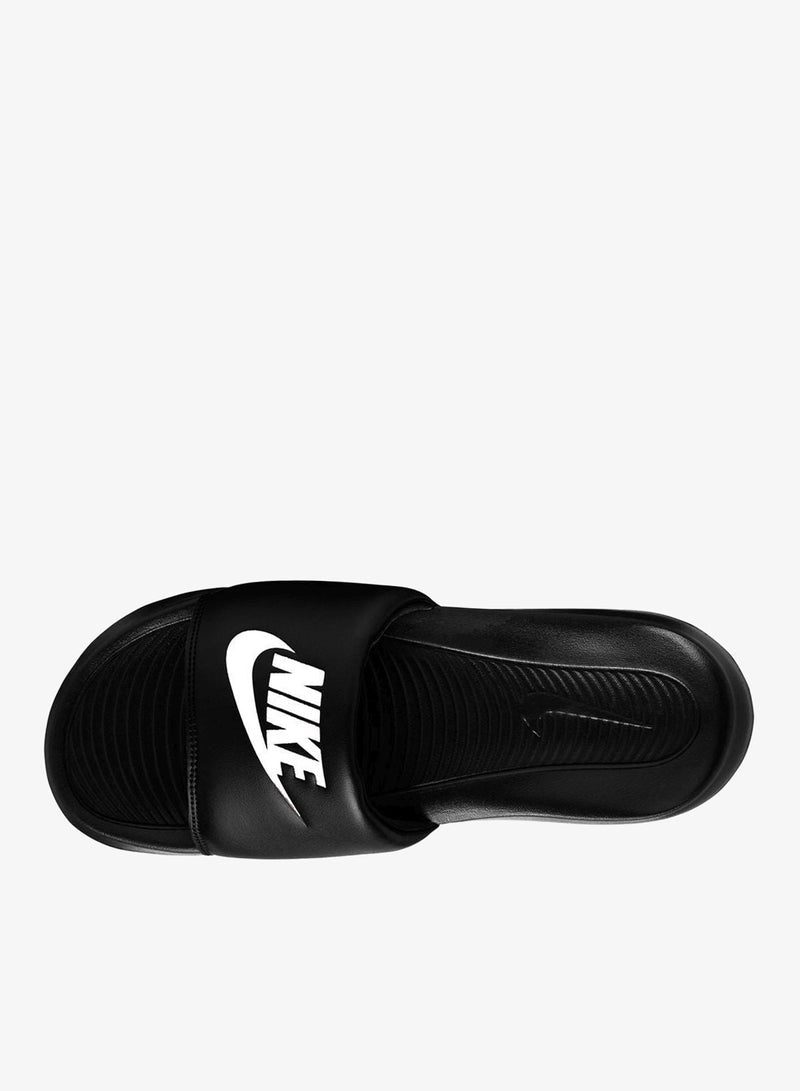 NIKE VICTORI ONE SLIDE