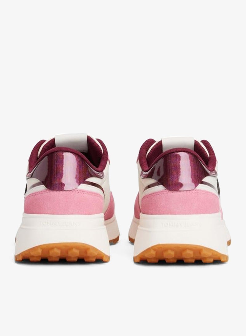 Cleated Runner