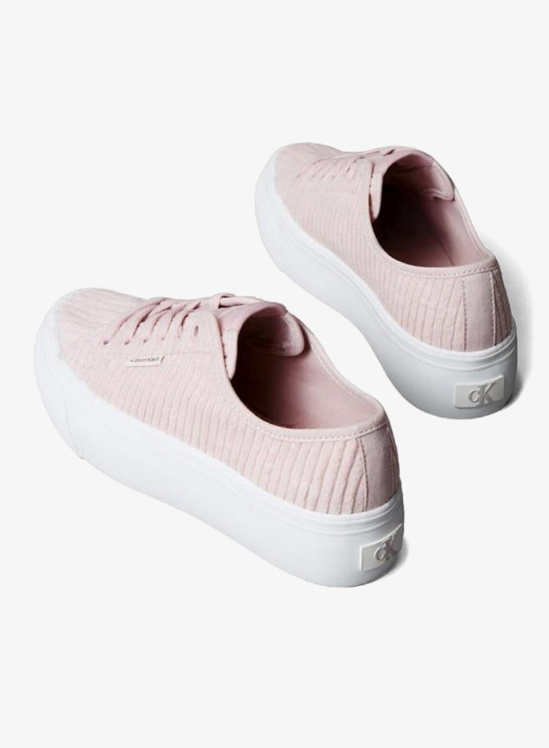 Casual Low Top Sneakers