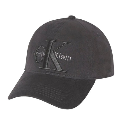 LARGE LAYERED MONOLOGO curved peak CAP