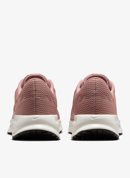 Nike Run Defy