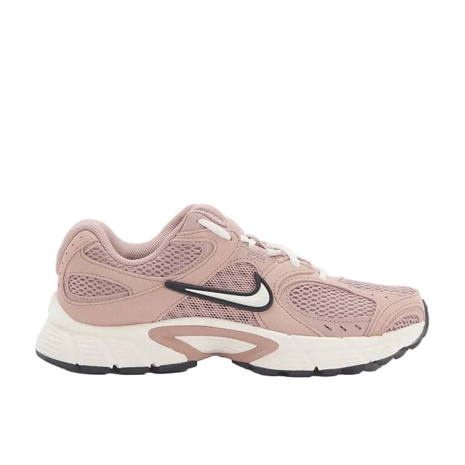 W NIKE V5 RNR SUEDE