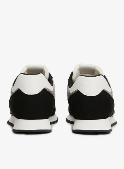 Casual Low Top Sneakers