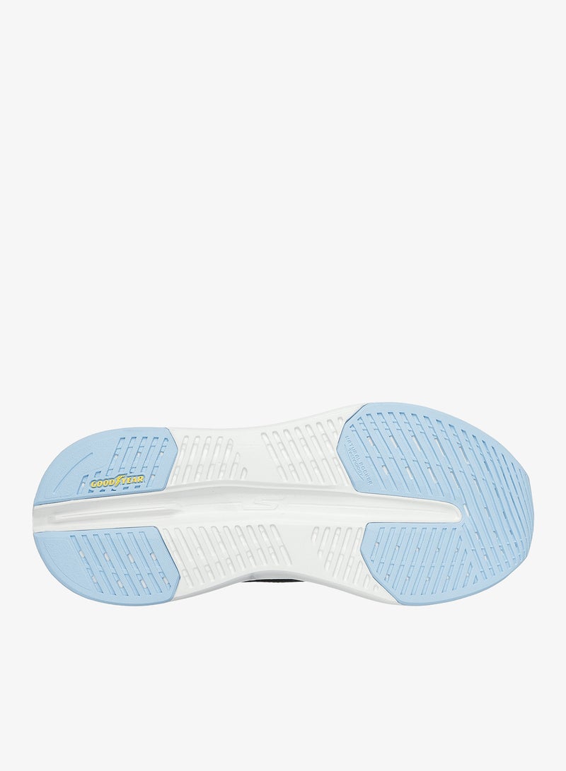 Max Cushioning Glide-Step