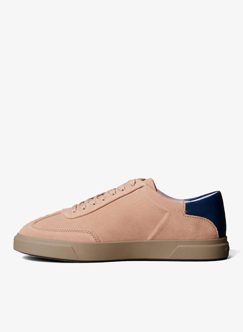 Casual Low Top Sneakers