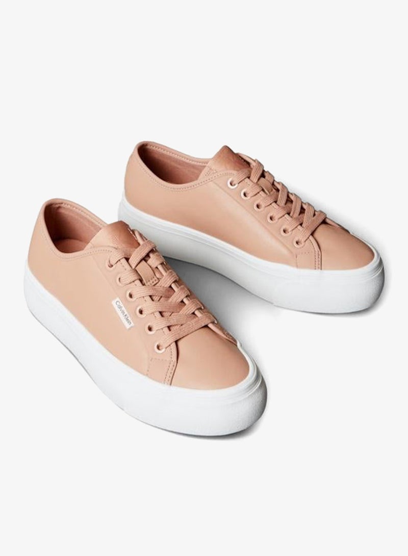 Casual Low Top Sneakers