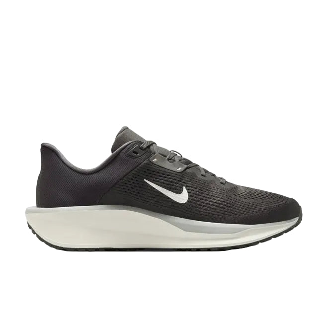 Nike Quest 6
