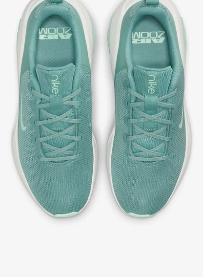 Nike Bella 7