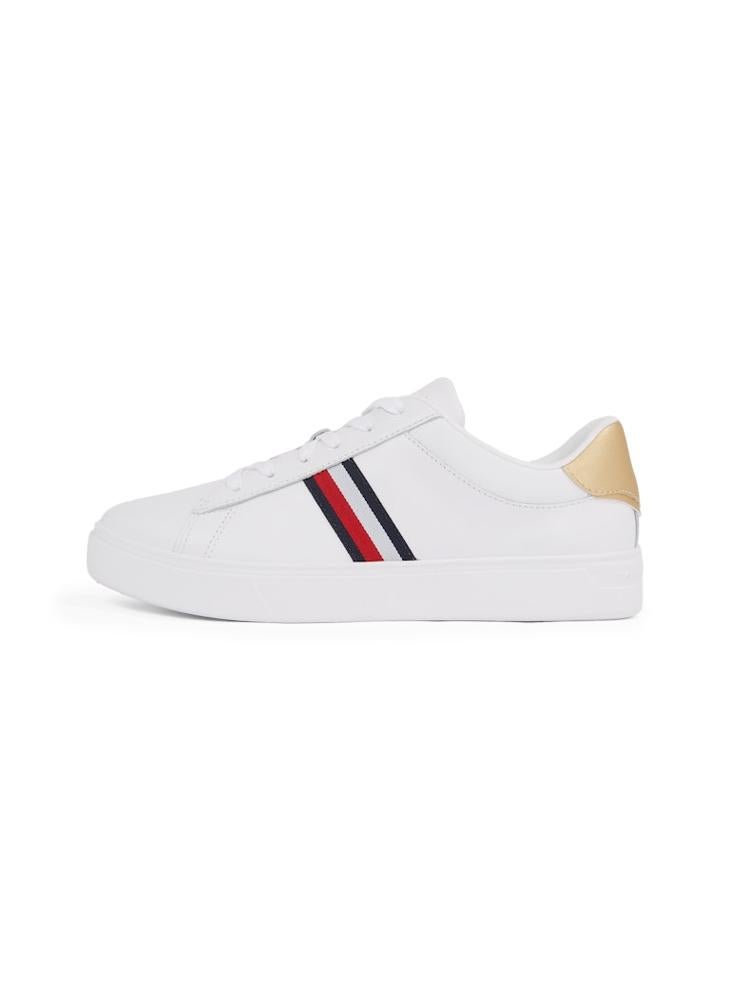 Logo Detail Lace Up Low Top Sneakers