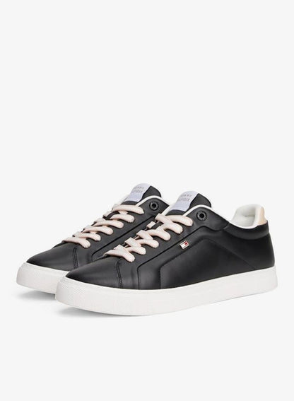 Icon Court Sneaker