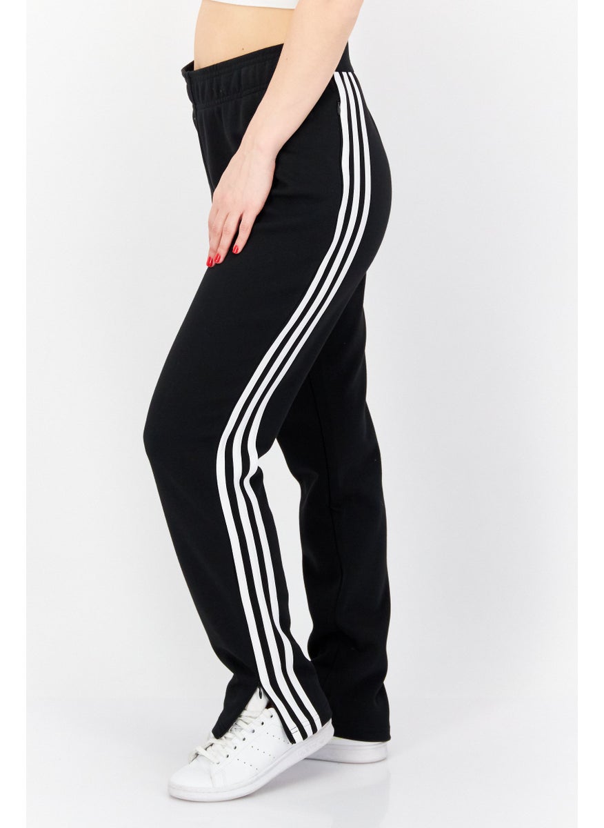 Women Sportswear Fit Training Sweatpants, Black