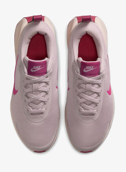 Nike Promina