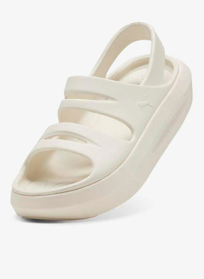 Flatter Sandal