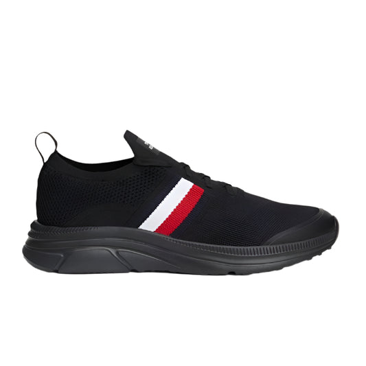 Th Modern Essential Cleat Runner Sneakers