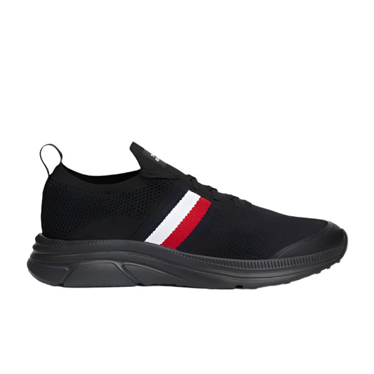 Th Modern Essential Cleat Runner Sneakers