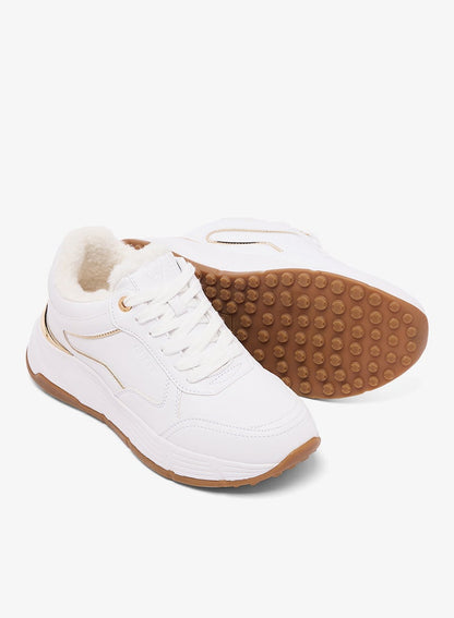 Casual Low Top Sneakers
